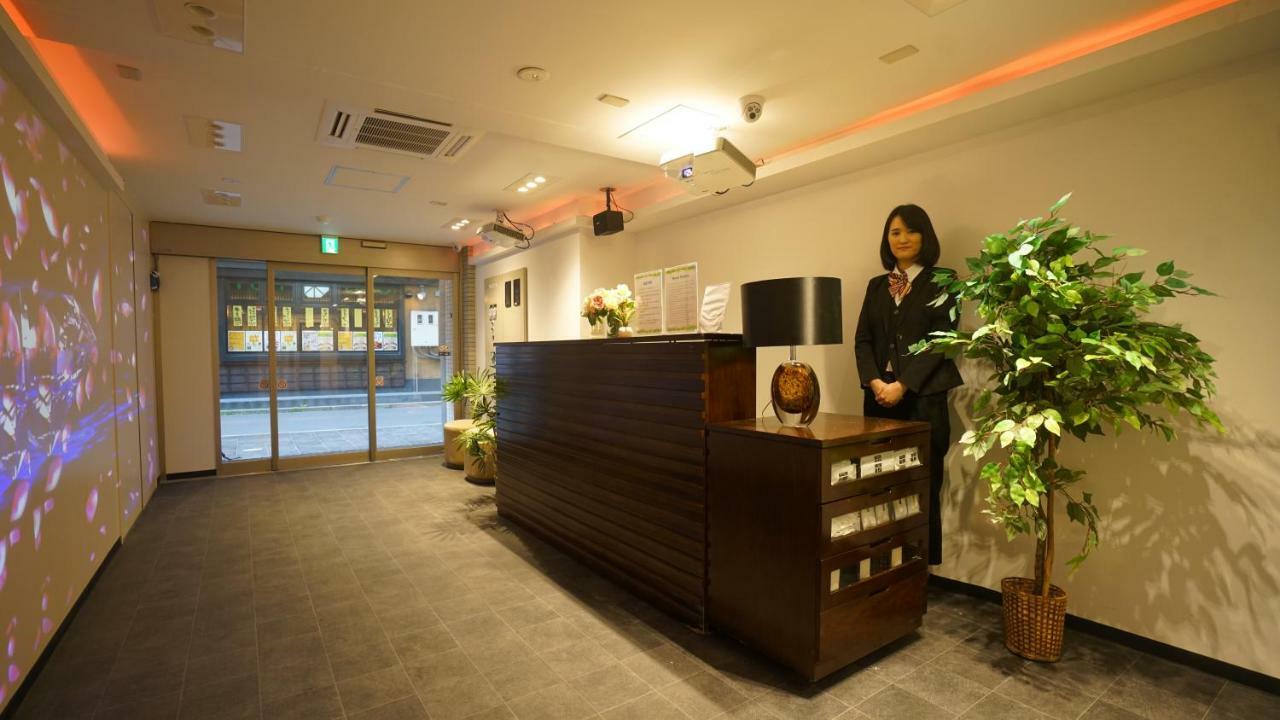Le Tour Hotel Akihabara Ekimae 楽途ホテル秋葉原駅前店 Tokio Exterior foto